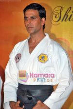 Akshay Kumar honoured with a Katana and a sixth degree Black Belt in Kuyukai Gojuryu Karate in Novotel on 12th Oct 2009 (33).JPG